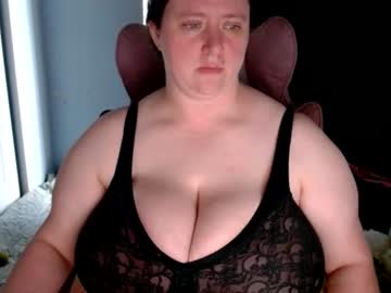 cumonmybigtits0