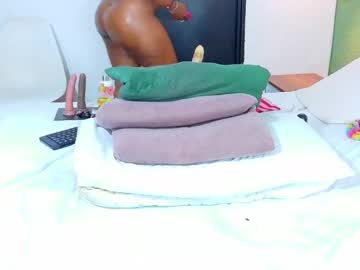 curvyebonyy 
