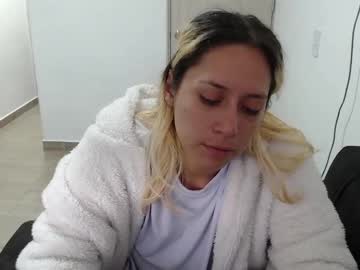 hot mommymia