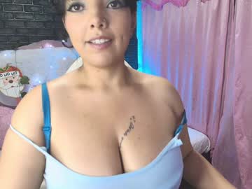 loren 44tits