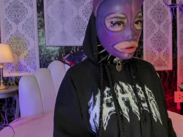 sadicrubberdoll