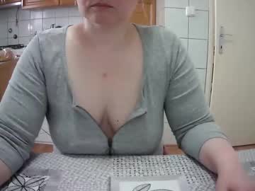 sanavi0806